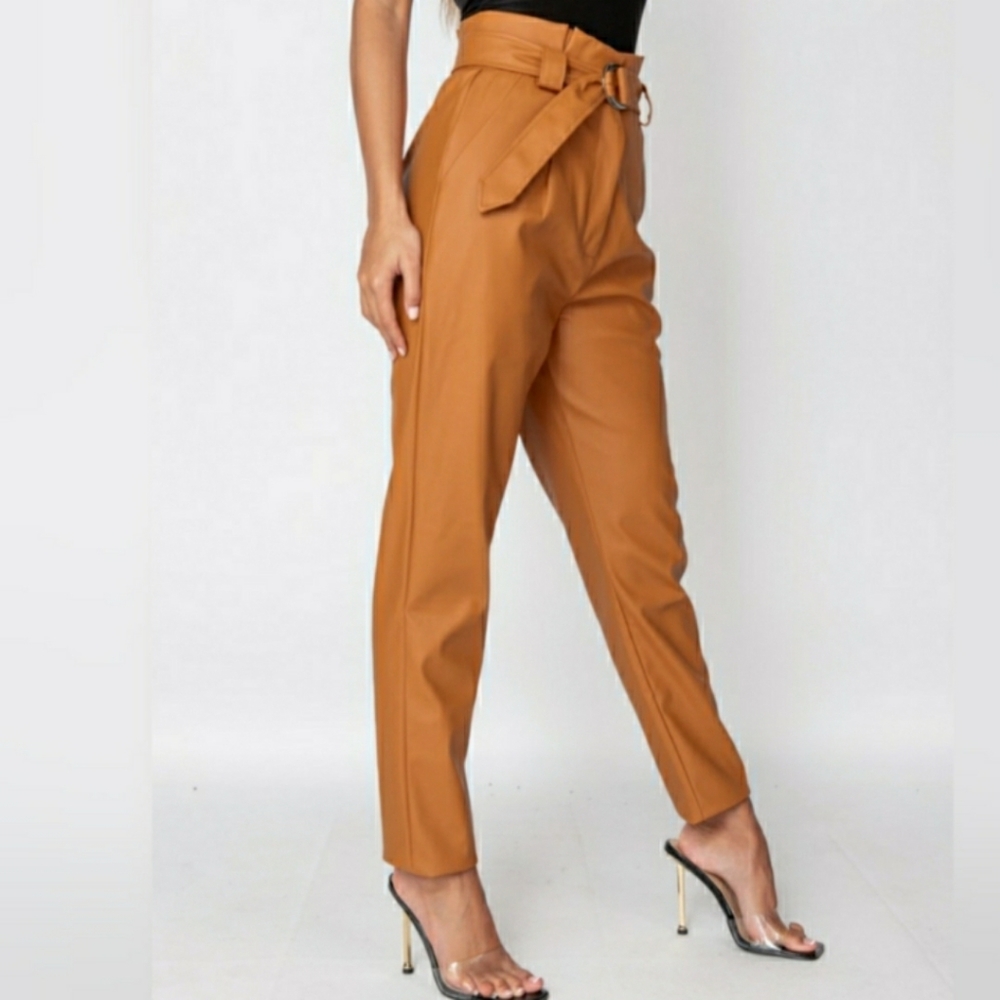 LAST ONE 💎 PaperBag Faux Leather Pants - Picture 2 of 7